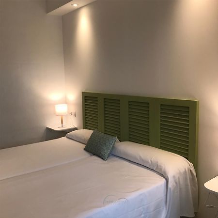 Leon Dormido Rooms & Apartments โปลอป ภายนอก รูปภาพ