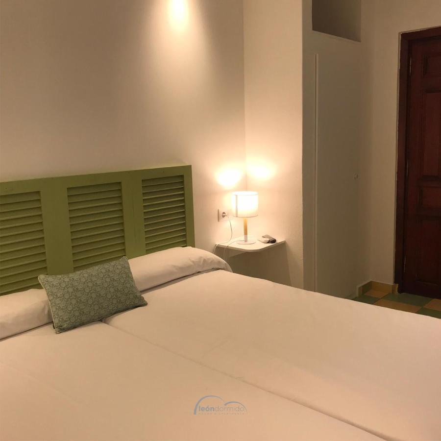 Leon Dormido Rooms & Apartments โปลอป ภายนอก รูปภาพ