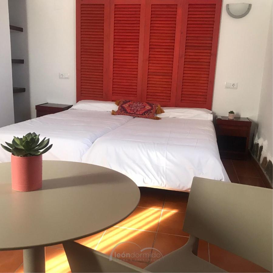 Leon Dormido Rooms & Apartments โปลอป ภายนอก รูปภาพ