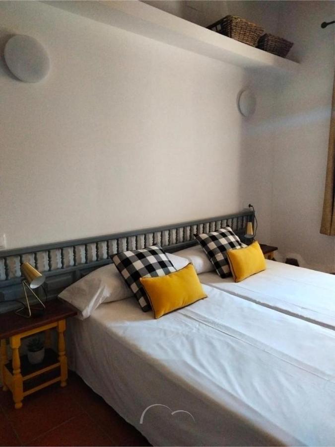 Leon Dormido Rooms & Apartments โปลอป ภายนอก รูปภาพ