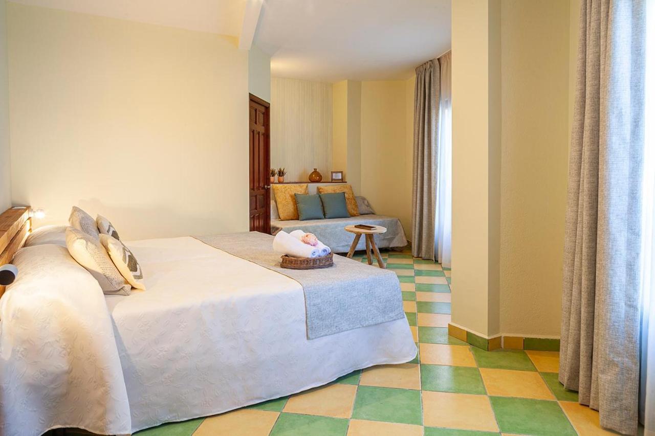 Leon Dormido Rooms & Apartments โปลอป ภายนอก รูปภาพ